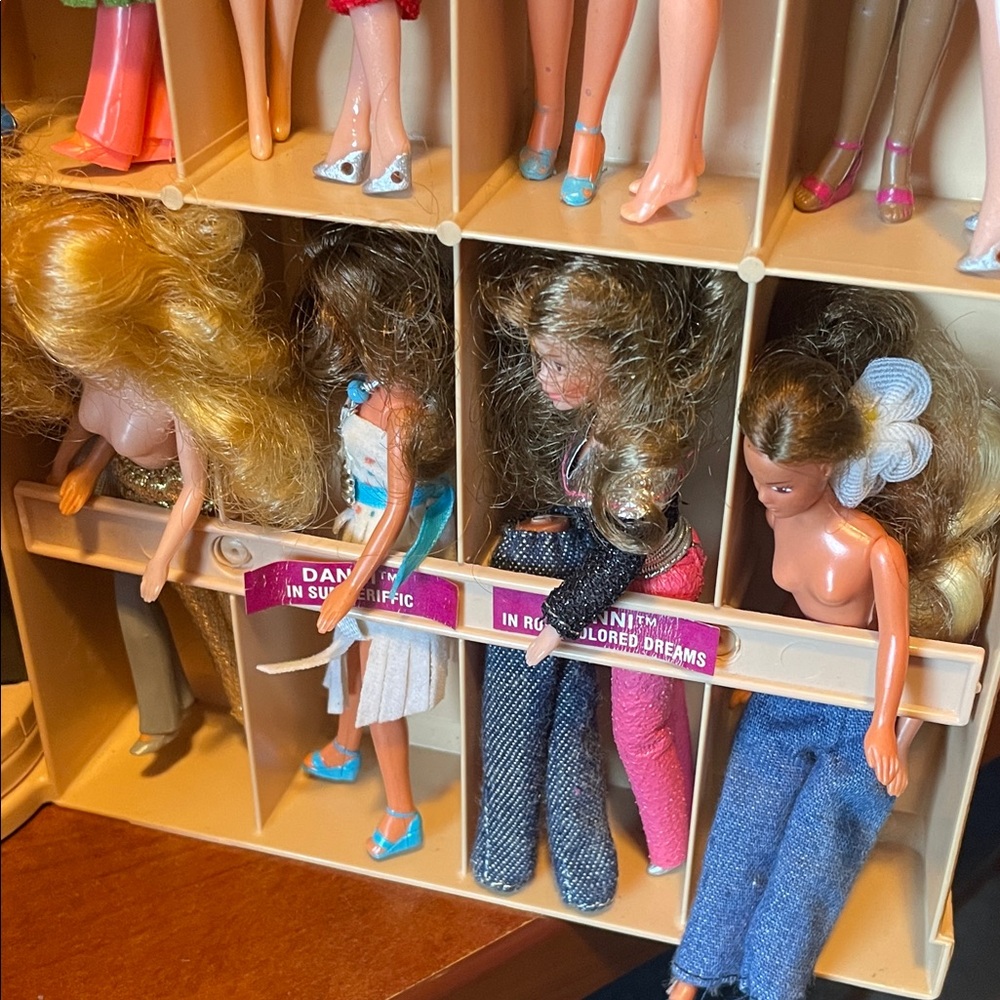 Kenner Glamour Gals Showplace Case Vintage lot mini dolls - Picture 12 of 16